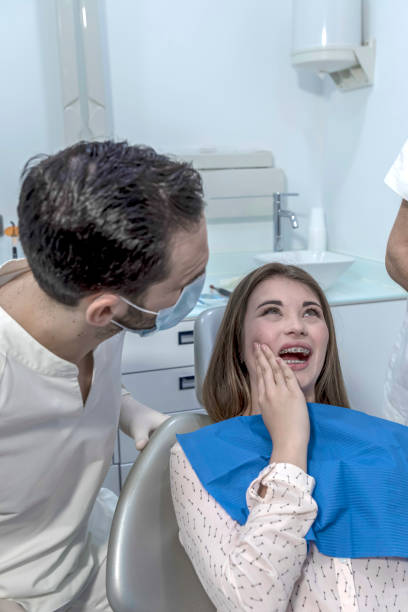 Best Walk-In Emergency Dental Services in Stratford Downtown, CT